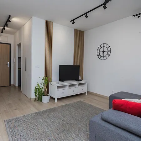 Апартаменты Komfort W Centrum Parking