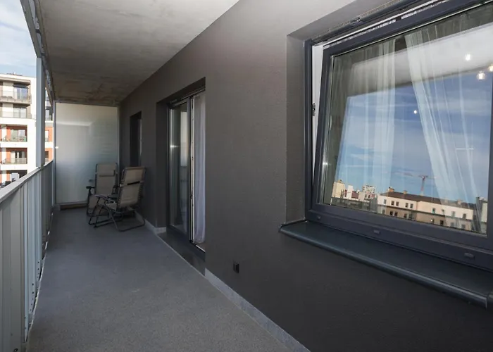 Komfort W Centrum Parking * 브로츠와프